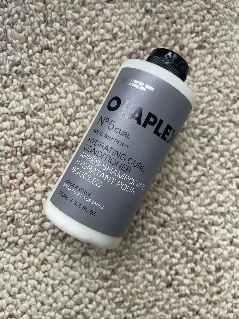 OLAPLEX Hydrating Curl Shampoo & Conditioner Bottles - Cream and Black Accents - Picture 3 of 4